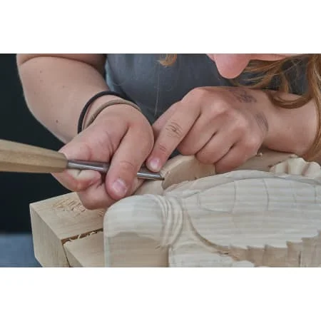 imagenes talladas en madera